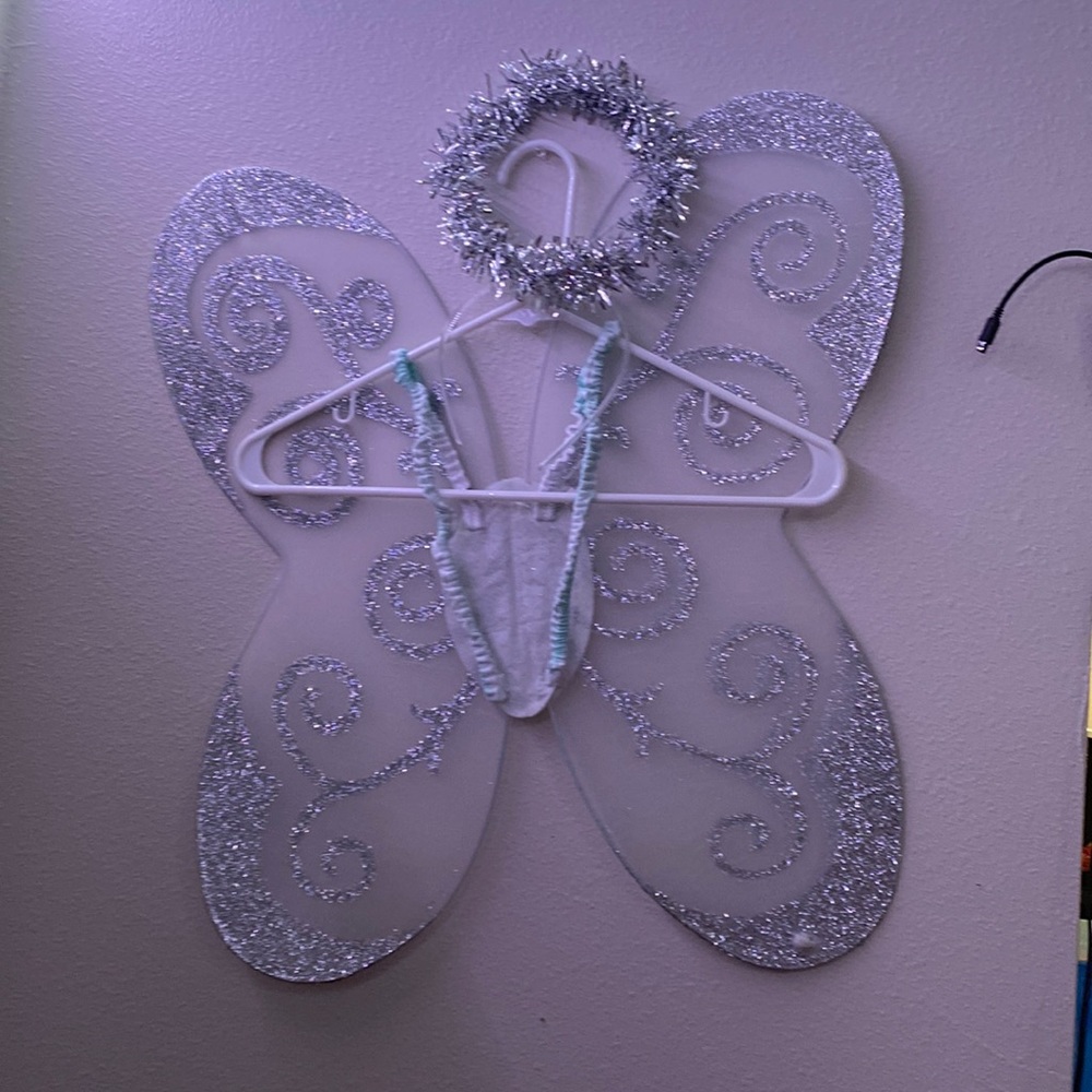 Angel wings and halo
